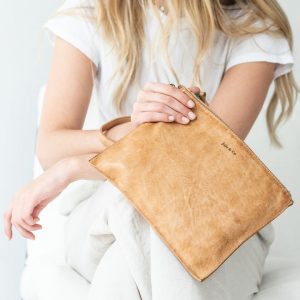 Large Flat Pouch – Natural