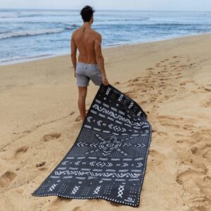 Tall Sand Free Beach Towel – Tribal black